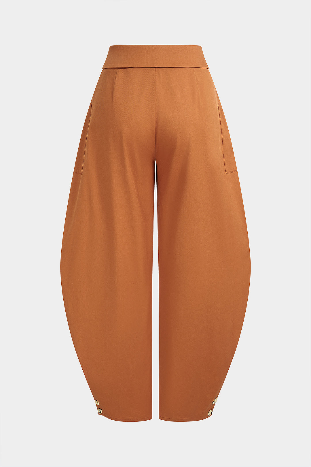 Effen broek met zakken, knoopjes en wijde pijpen