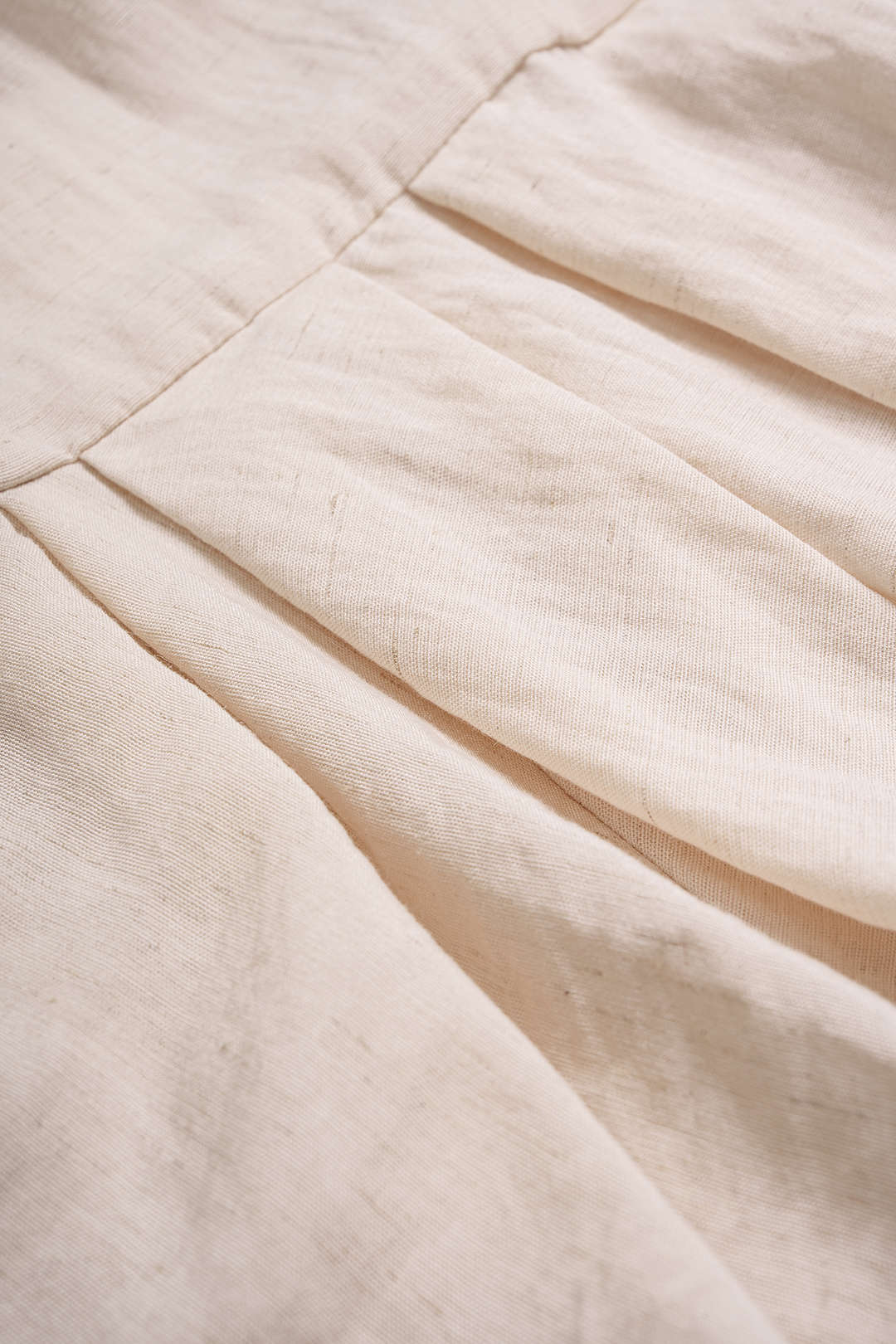 Blazer met V-hals, ruches en knoopjes