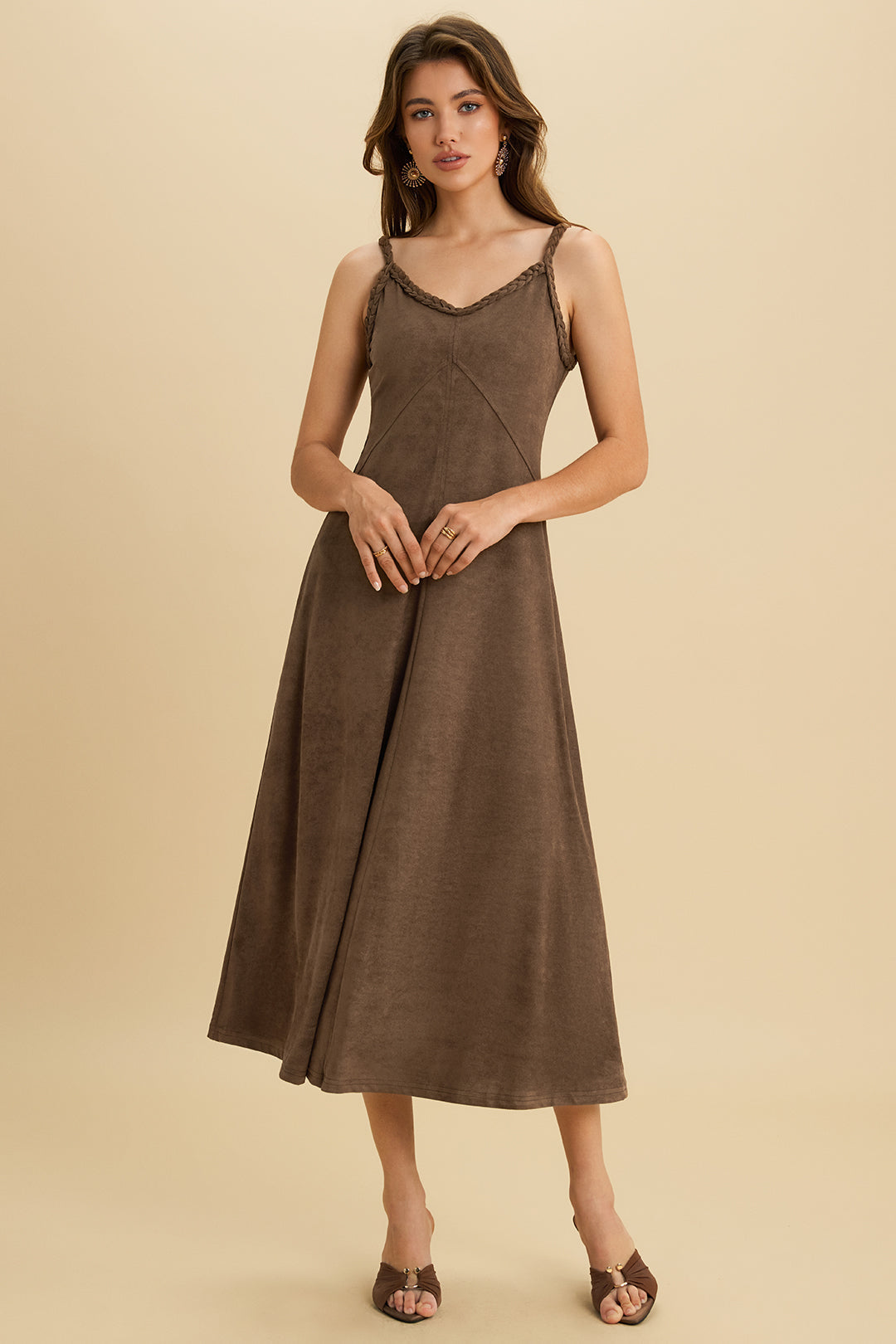 Suède mouwloze midijurk met gedraaid detail en knoopdetail