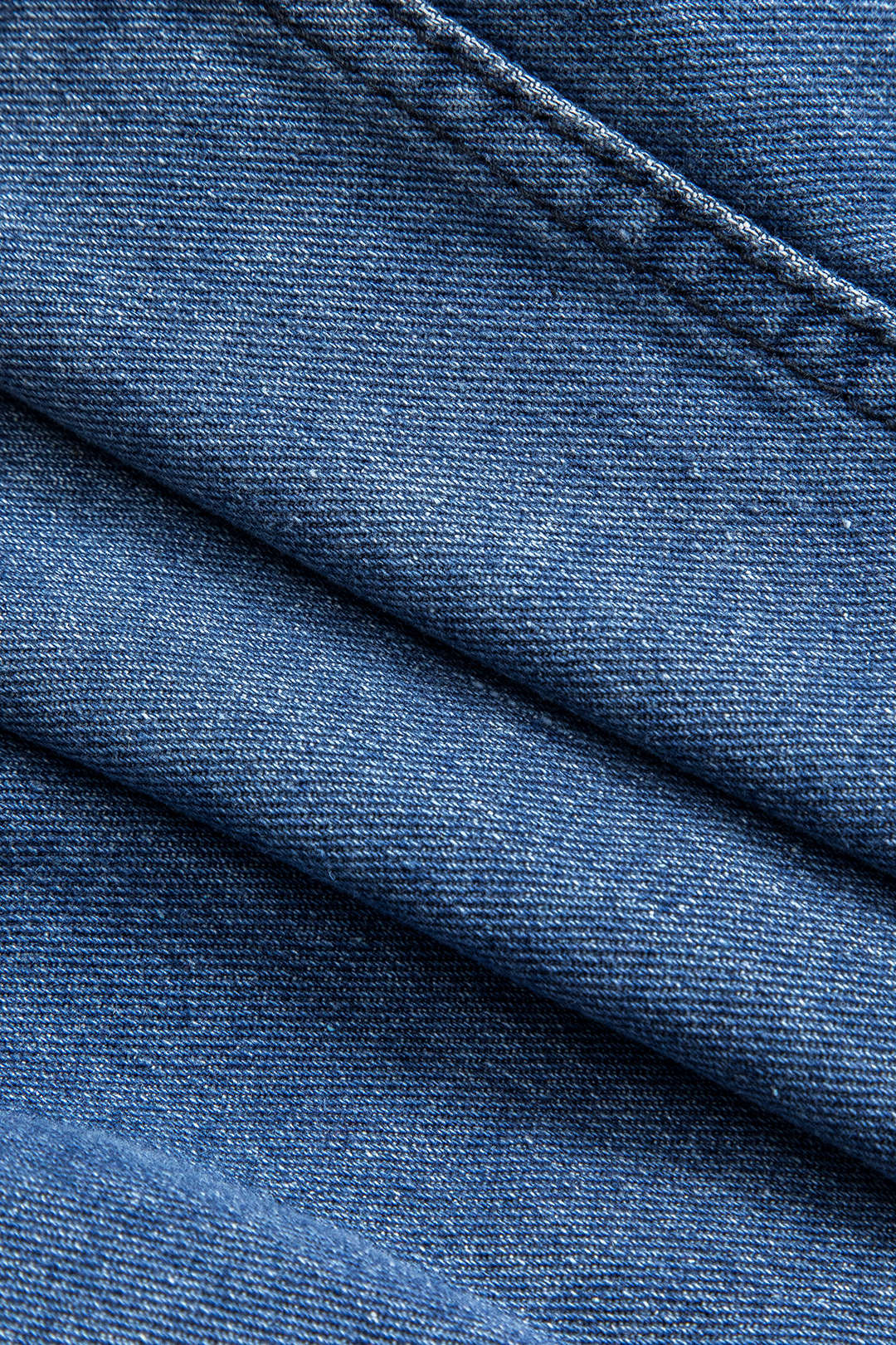 Denim patchwork item met knoopjes, ronde hals en zakken