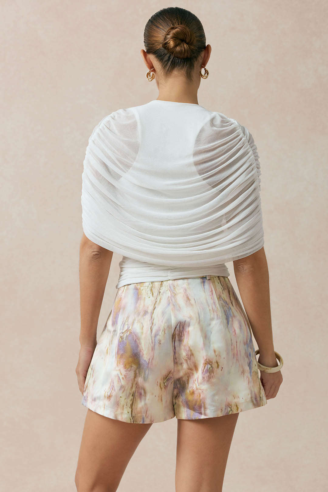 Abstracte print short met wijde pijpen