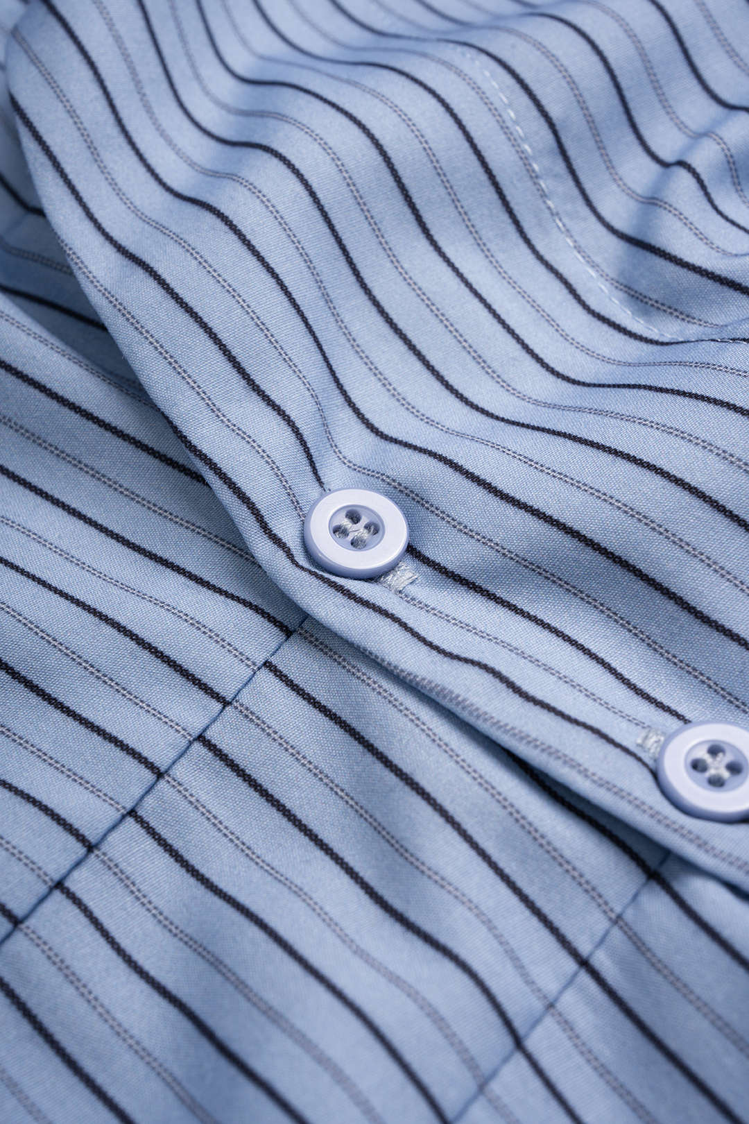 Gestreepte blouse met V-hals, ruches en lange mouwen
