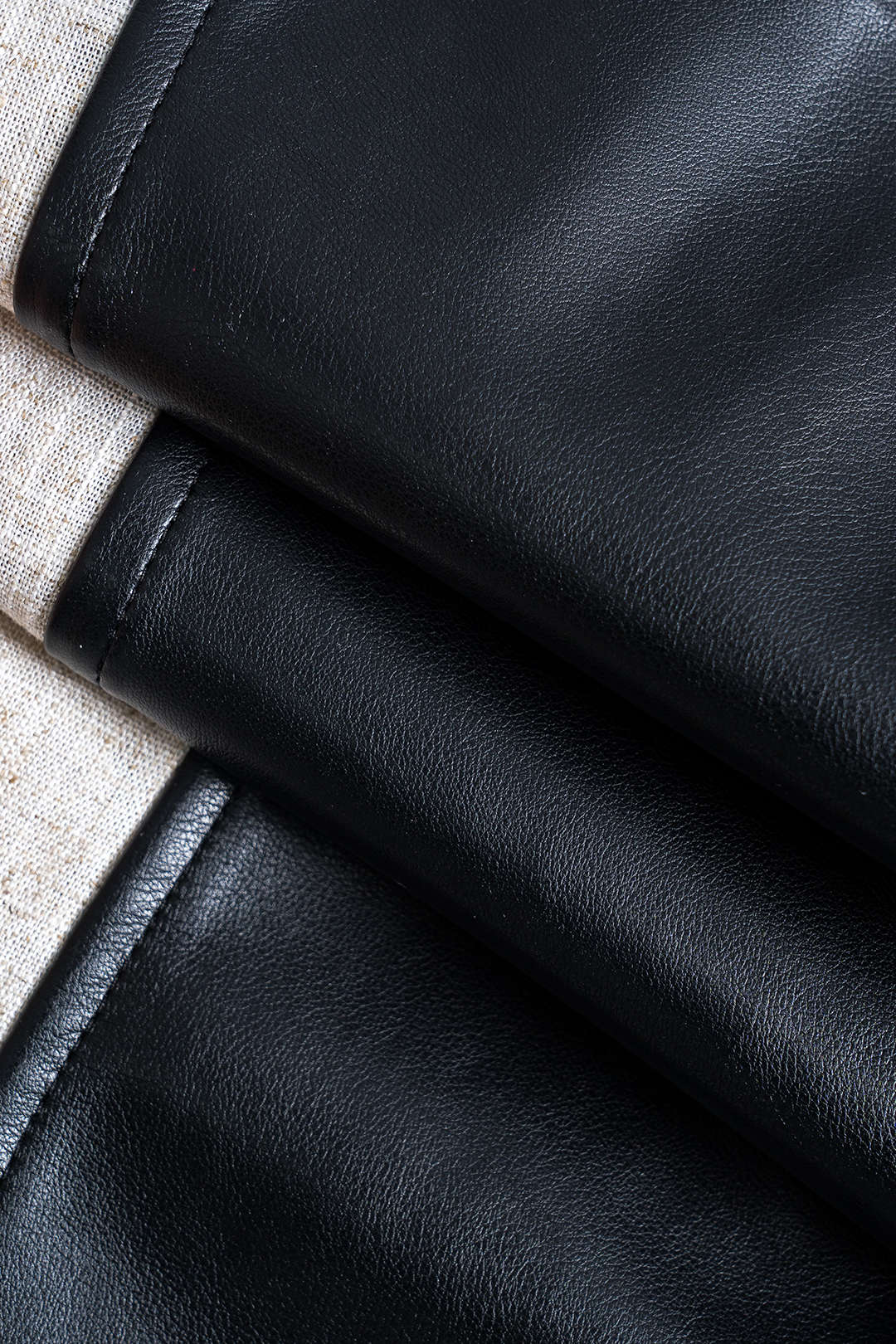 Metallic leren-look broek