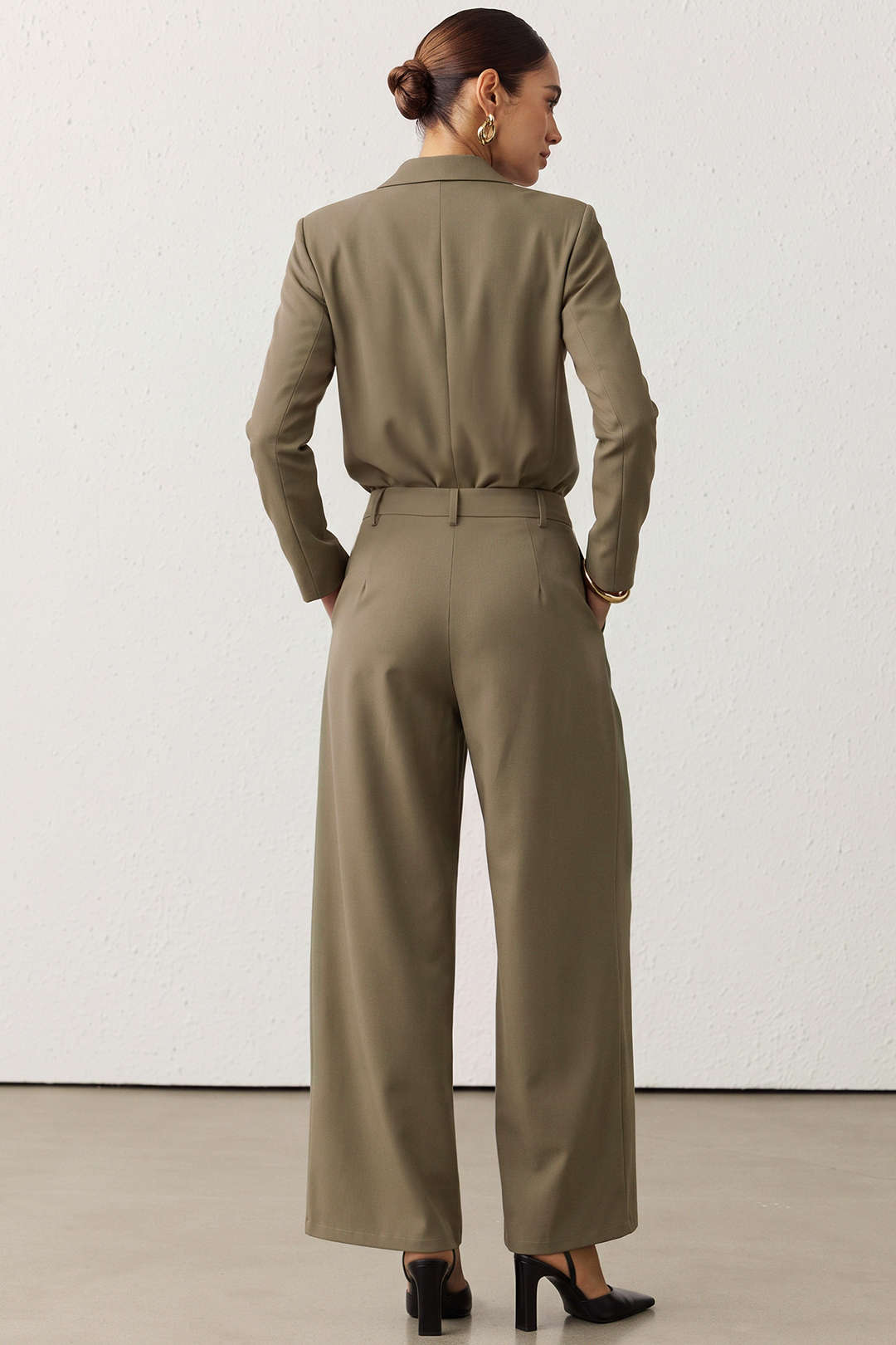 Bella - Effen broek met wijde pijpen