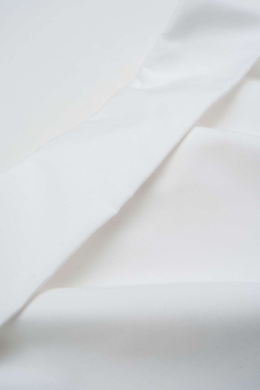 Blouse met blote schouders, ruches en lange mouwen