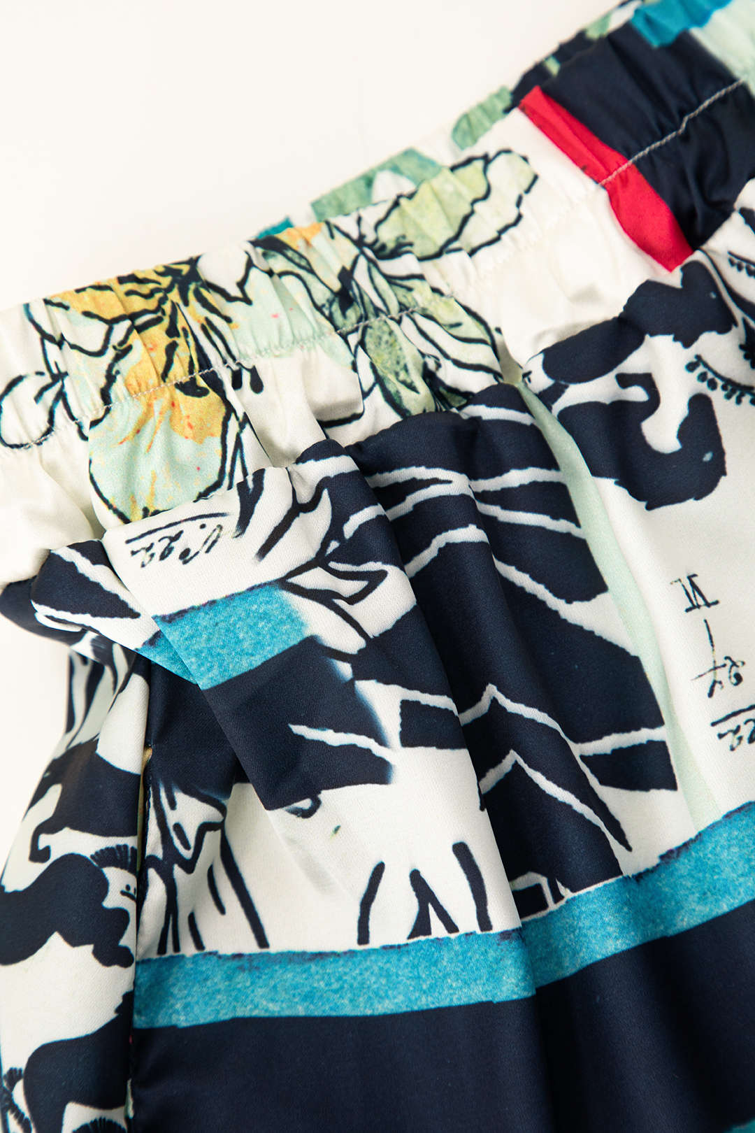 Bloemenprint broek met rechte pijp