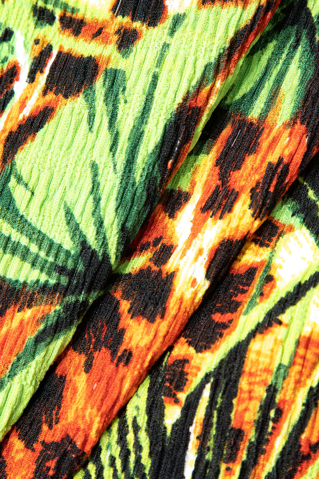 Minirok met franjes en knoopdetail